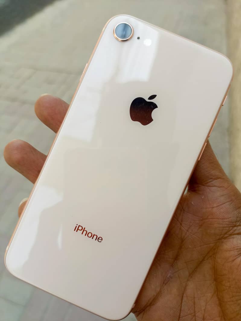 Apple iPhone 8 7