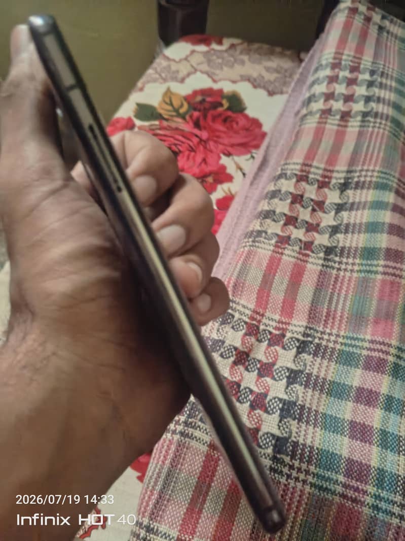 One Plus 7 Pro 1