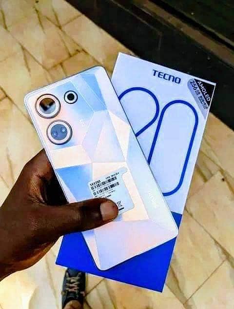 Tecno CAMON 20 0
