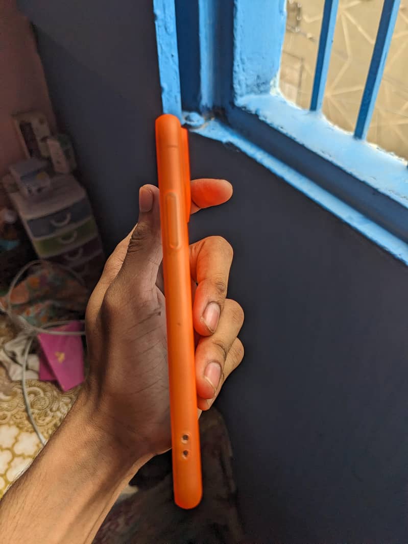 Apple iPhone X 3