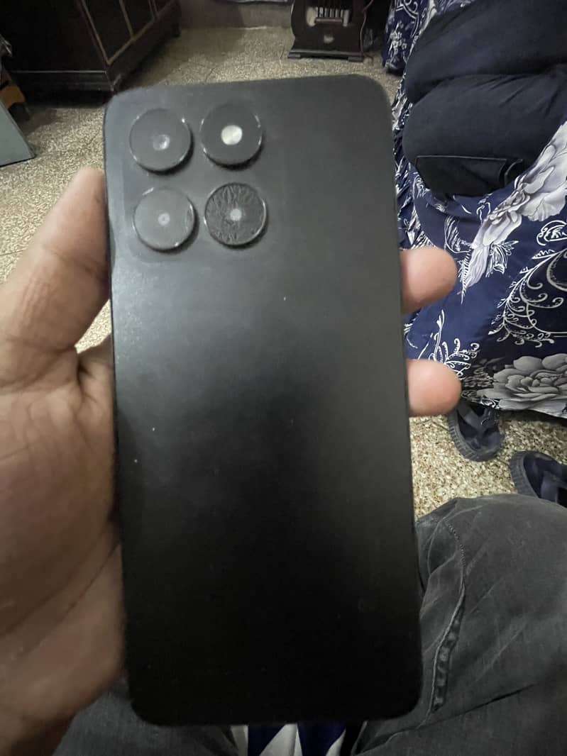 Honor 7C 1