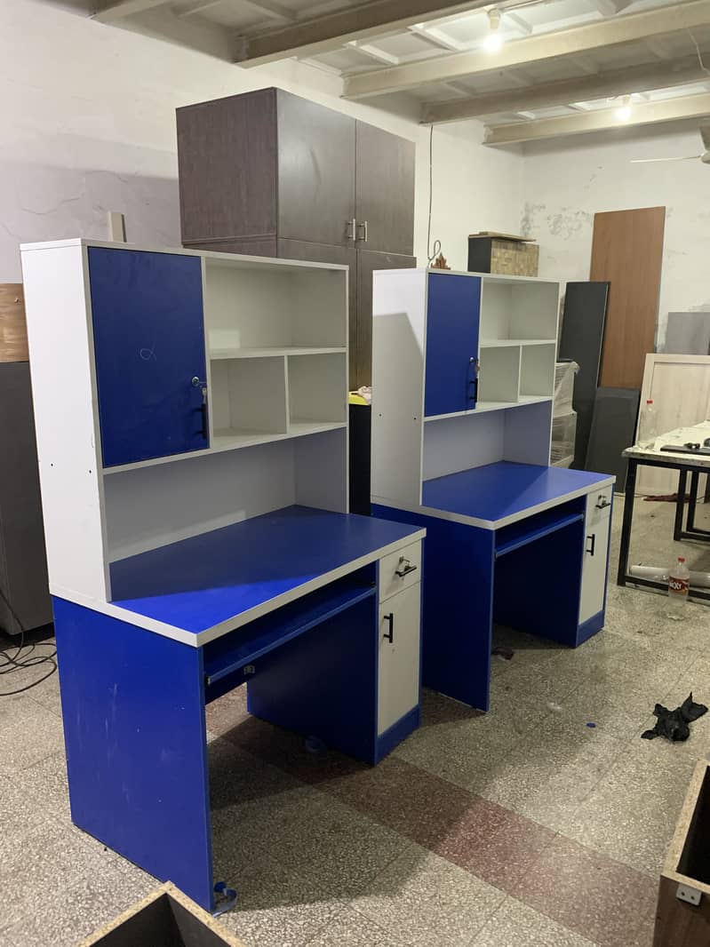 Study table/ workstation table 4