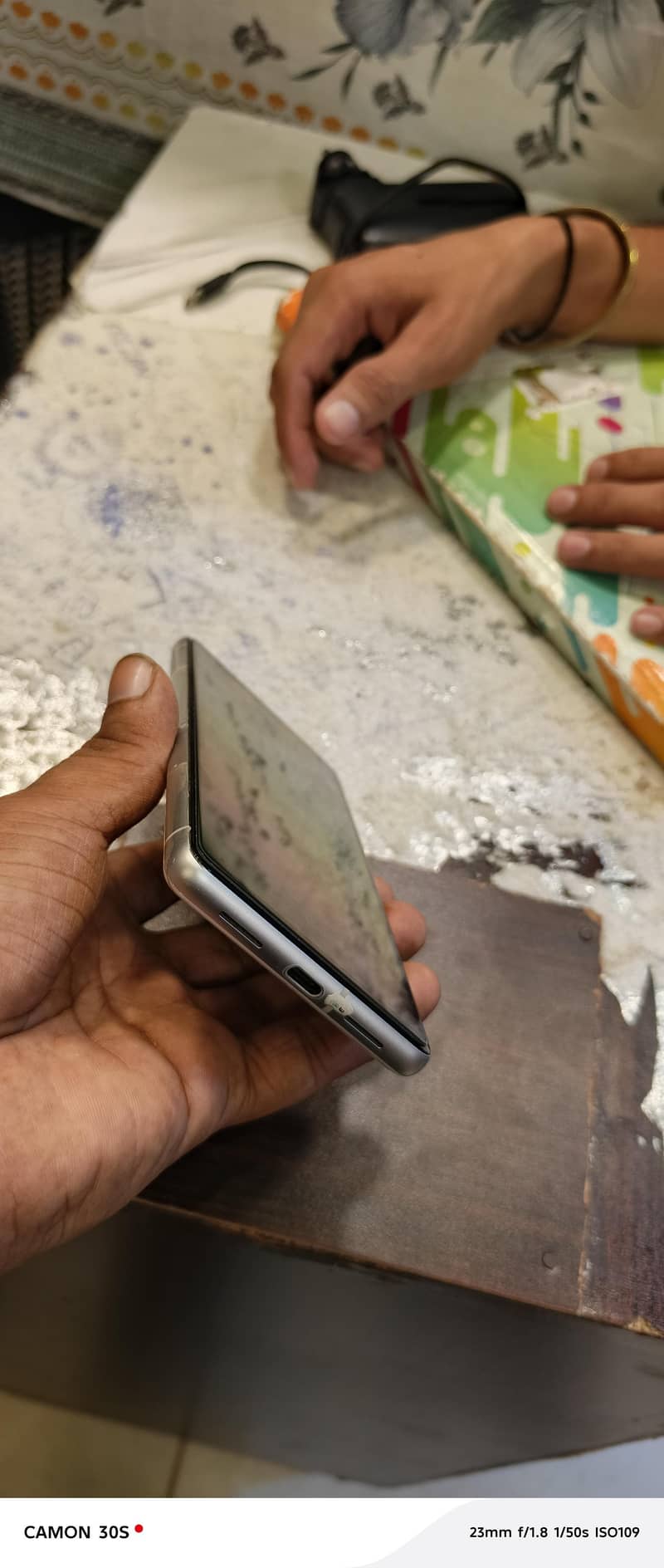 Google Pixel 7 4