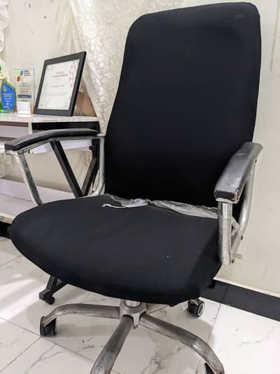Office Chair and Study Computer Table