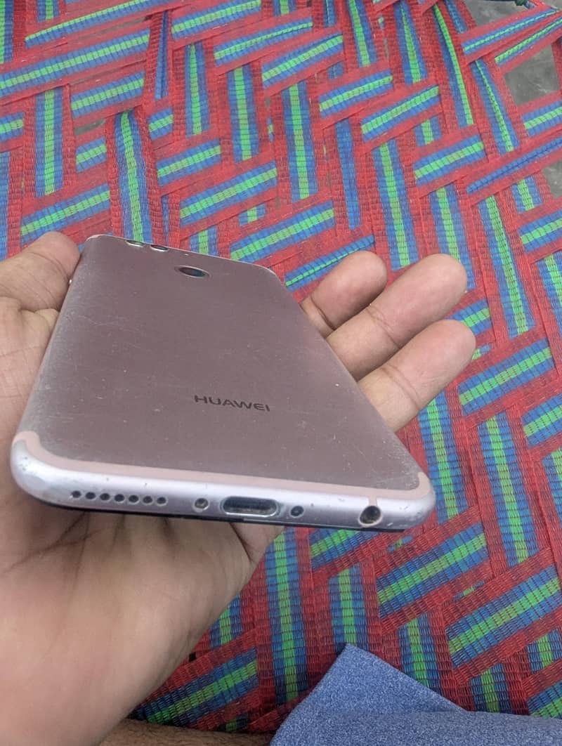 Huawei Nova 2 Plus 2