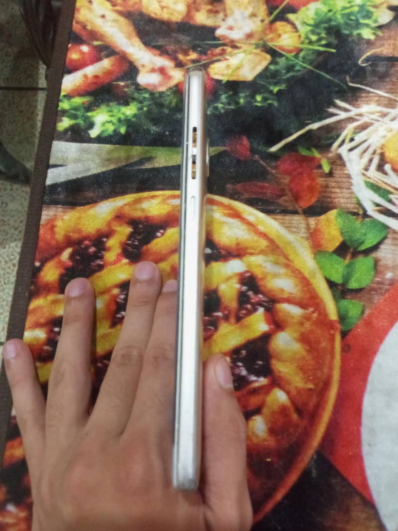 Huawei Nova Plus 3