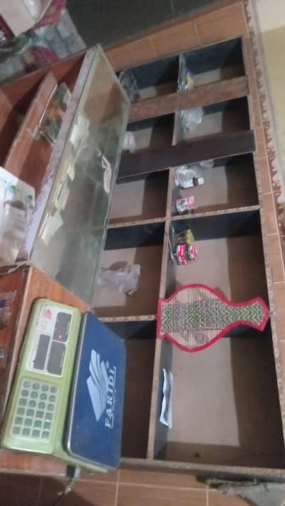 Counter and Rack for sale 03234781180