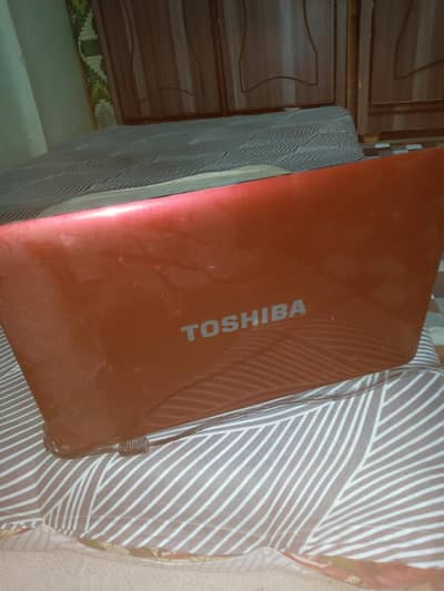 Toshiba Laptop 10/7
