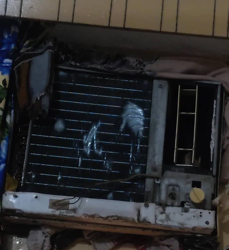 Window Ac 0