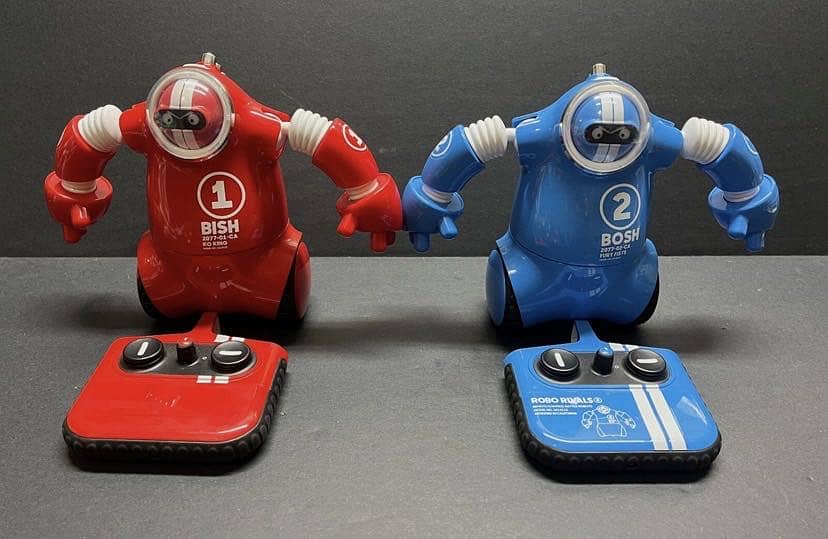 Fighter robot RC 0