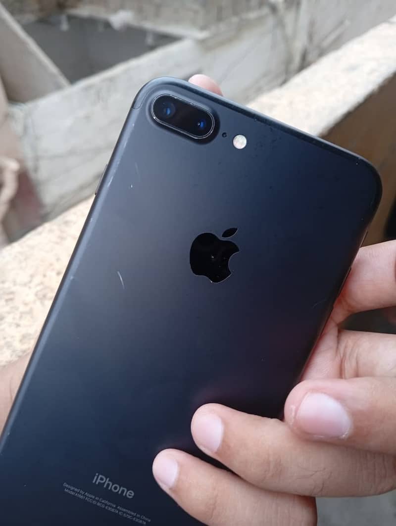 iPhone 7 Plus 3