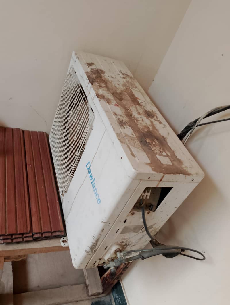 Dawlance split ac used 6