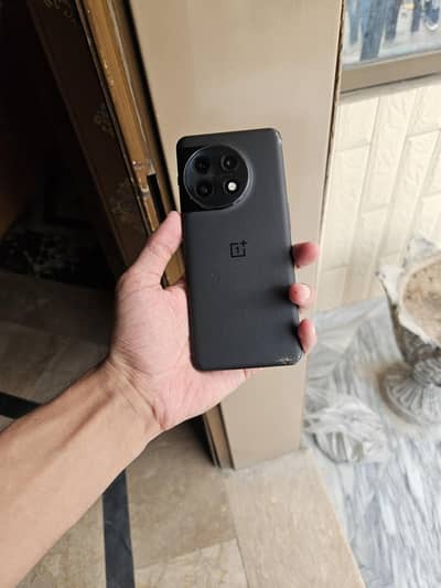 OnePlus 11 Clear Display Exchange Possible