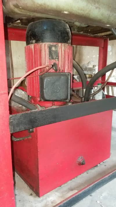 haydrolic 300 gram machine  Whatsapp number 03102569408