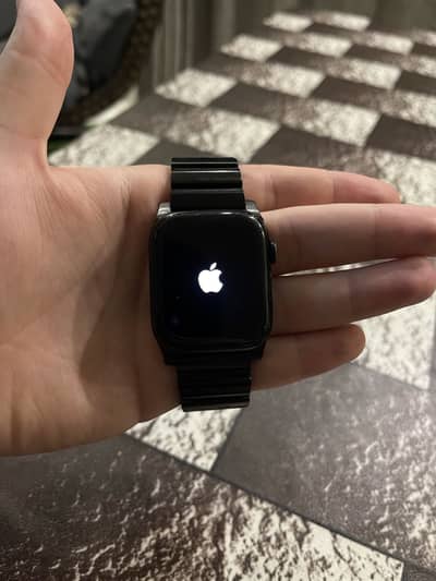 Apple watch series 8 45mm Gps