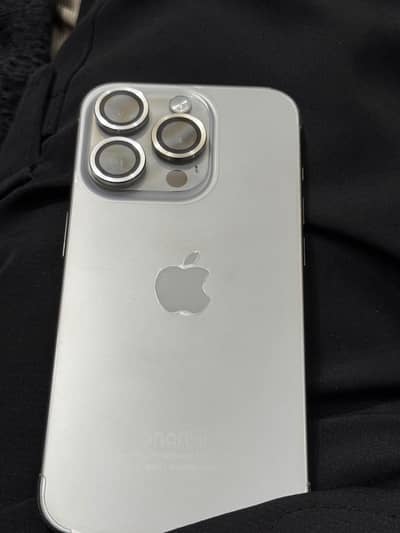 Apple iPhone 15 Pro