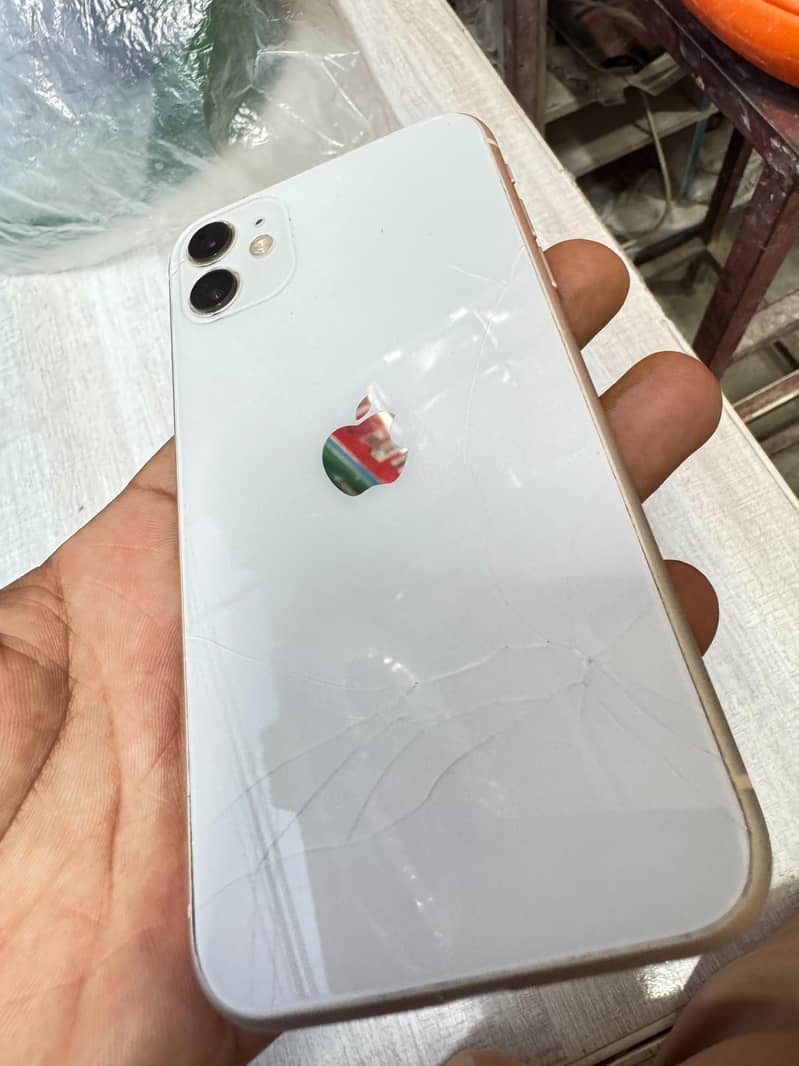 Apple iPhone 11 2