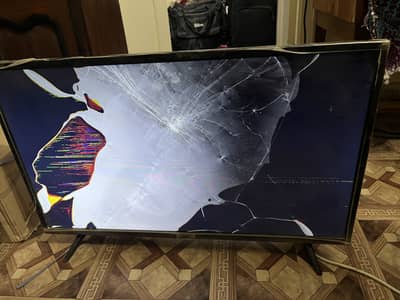 TCL 32 Inch Smart LED TV (L32S6500) - For Parts / Spare Boards