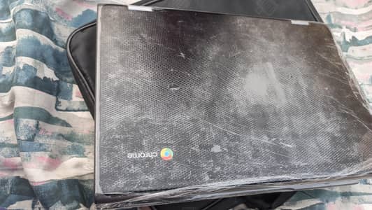 Chromebook Lenovo laptop