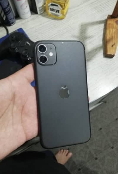 Apple iPhone 11 10/10 condition 100% ok
