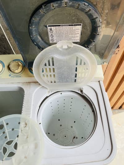 Washing machine with dryer