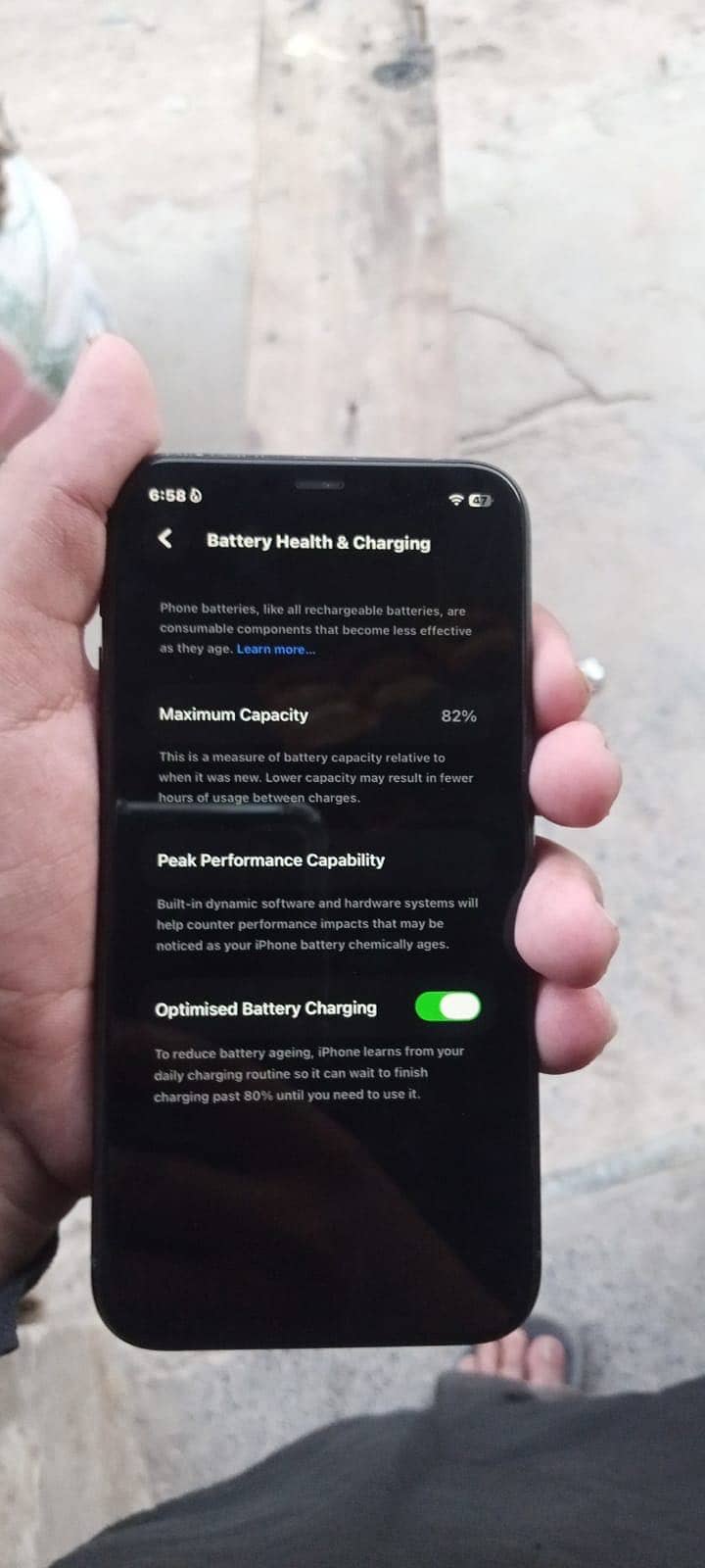 iPhone 0