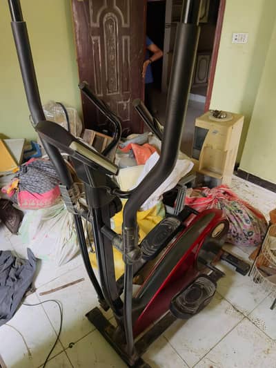Elliptical Machine, for sale urgent. .