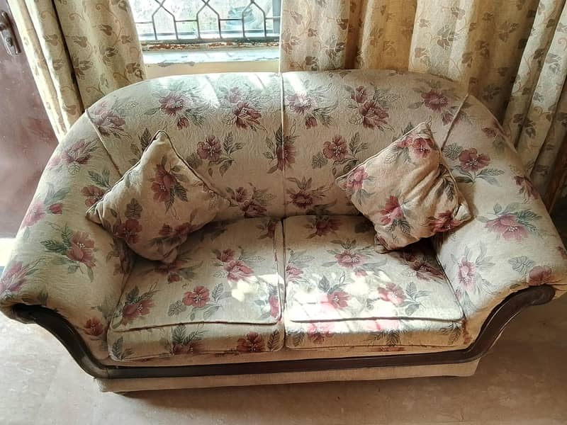Sofa Set 0