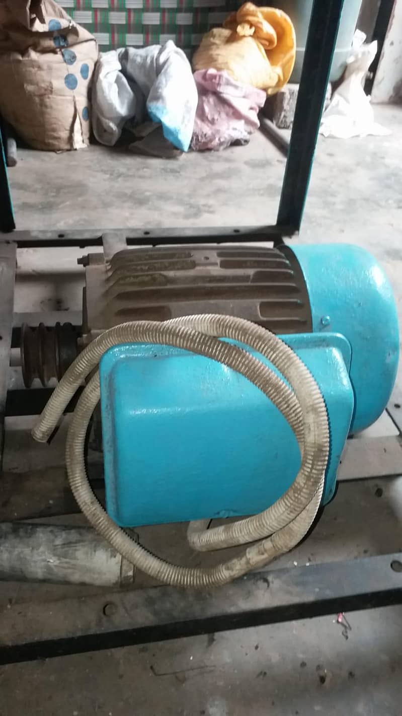 hydrolic machine 11