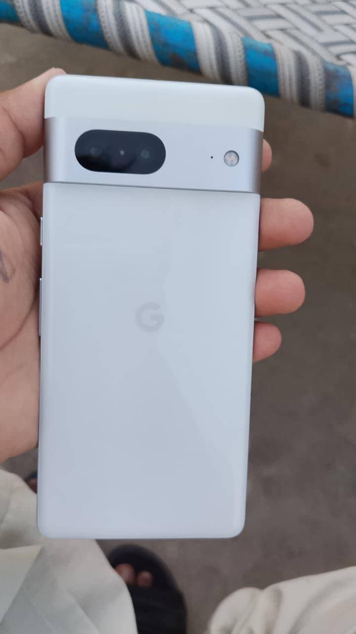 Google Pixel 7 0