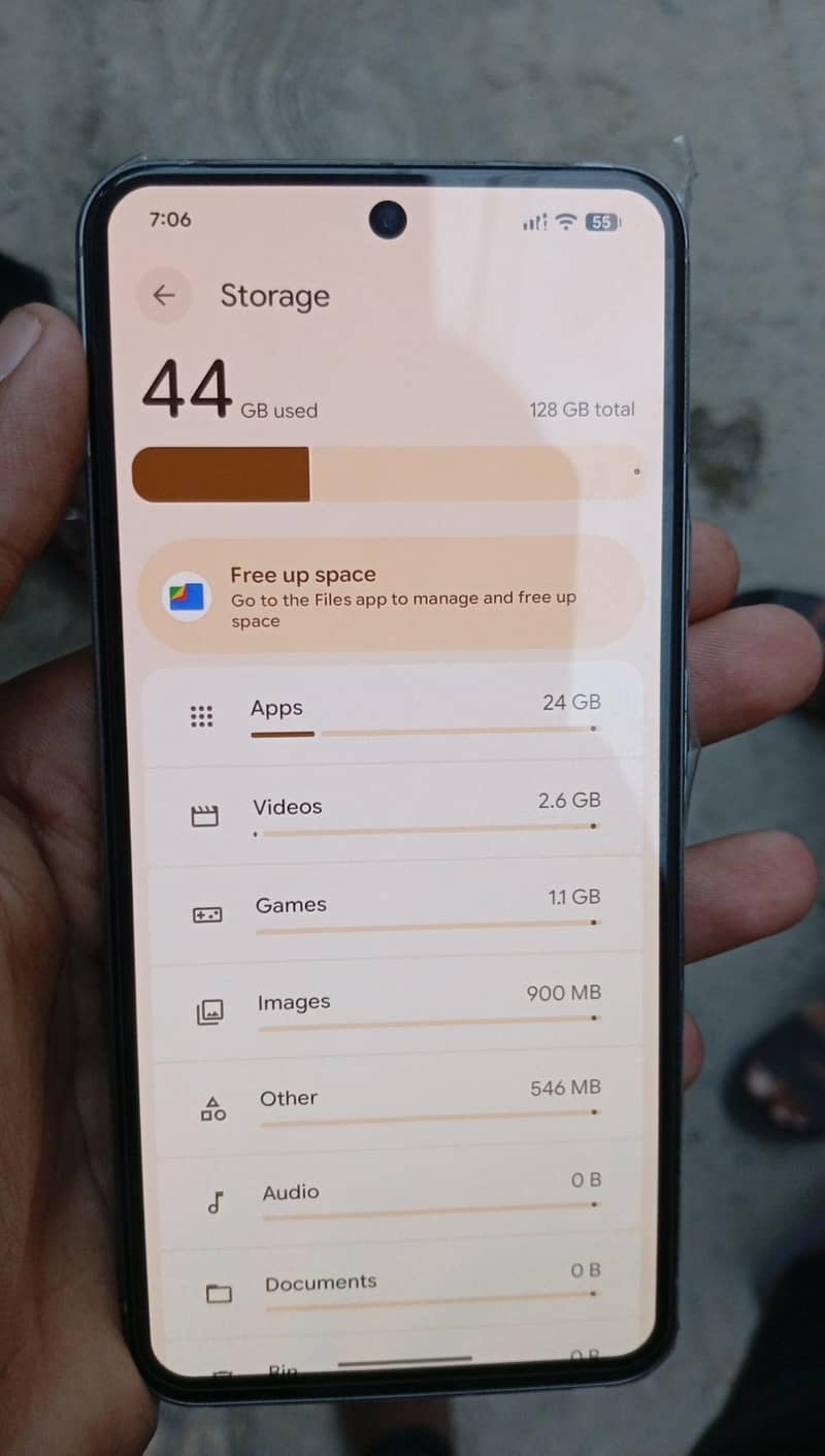 Google Pixel 8 7