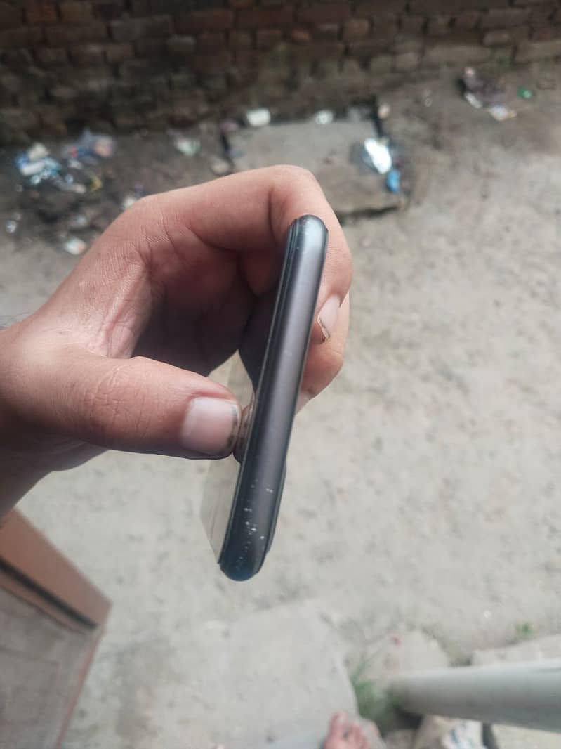 Apple iPhone 8 Plus 1