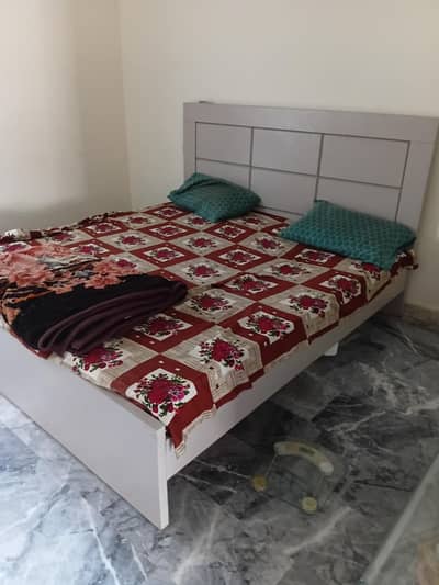 2 Master bed set