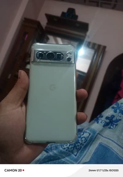 Google Pixel 8 Pro