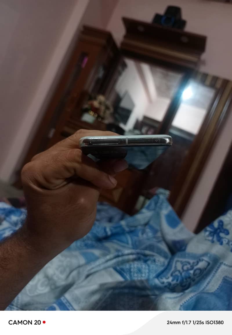 Google Pixel 8 Pro 4