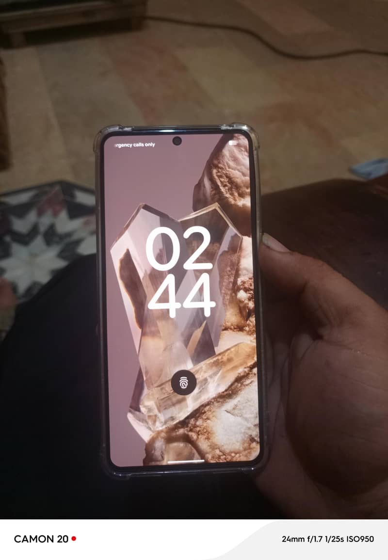 Google Pixel 8 Pro 6