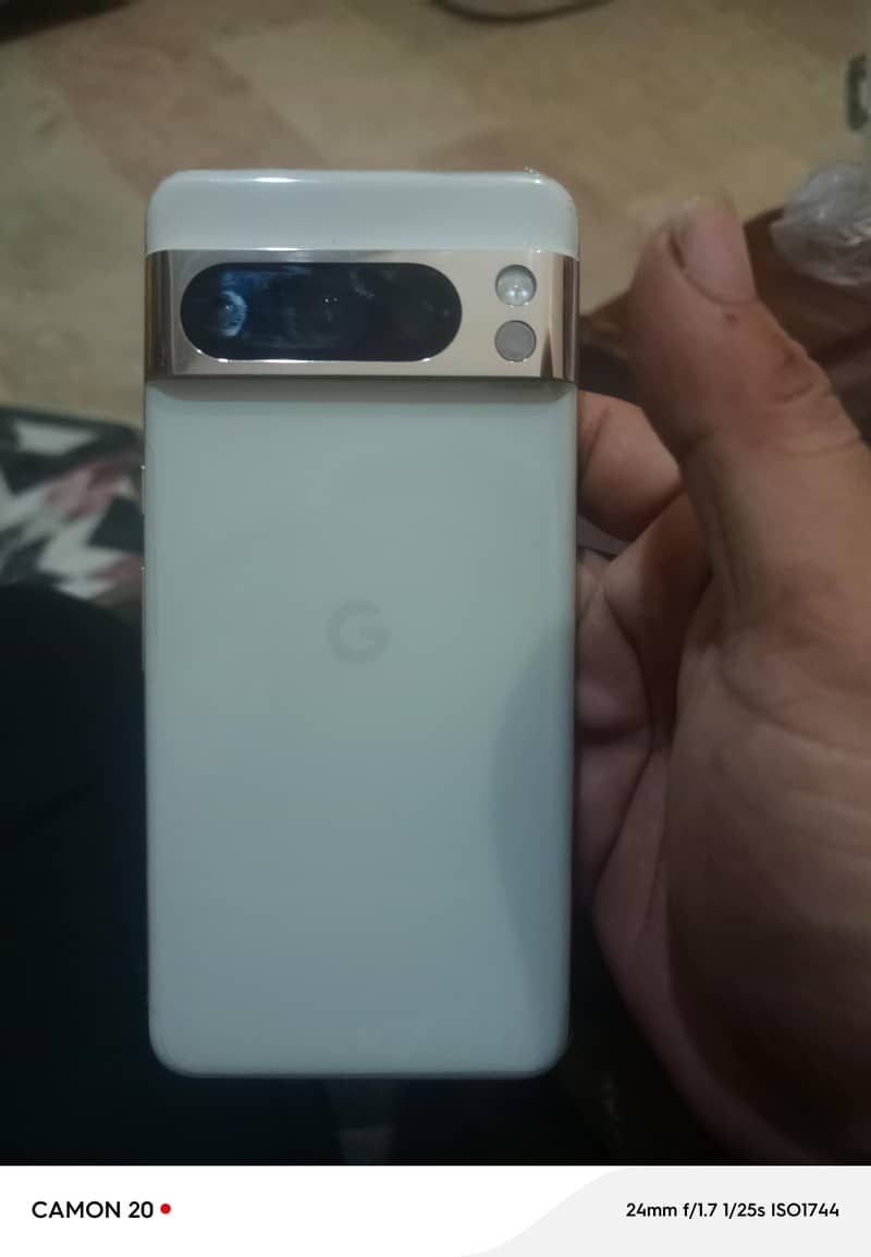 Google Pixel 8 Pro 7