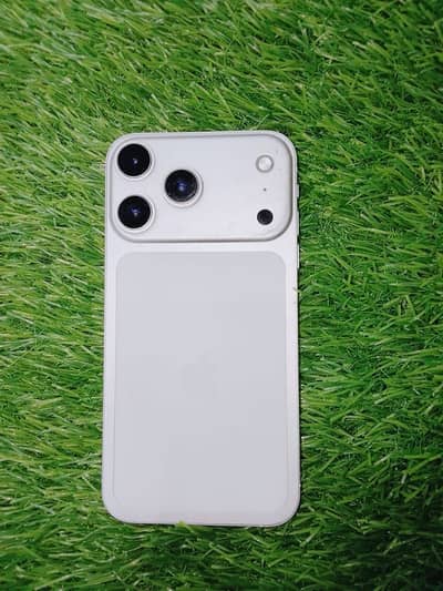 IPHONE XR COVERT 17 PRO PTA APPROVED 64/GB