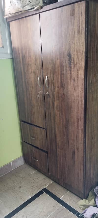 wardrobes 2 door only serious customer contact me