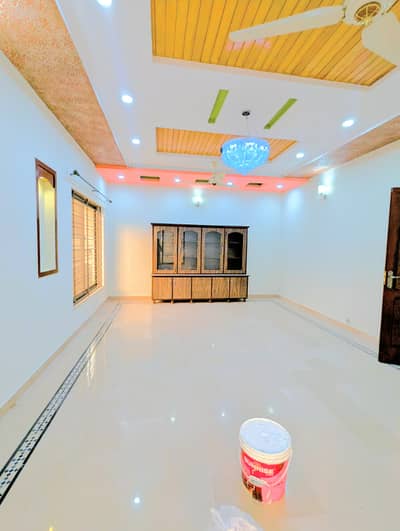 1 Kanal ( 60*90 ) Upper Portion Available For Rent G-15 Islamabad