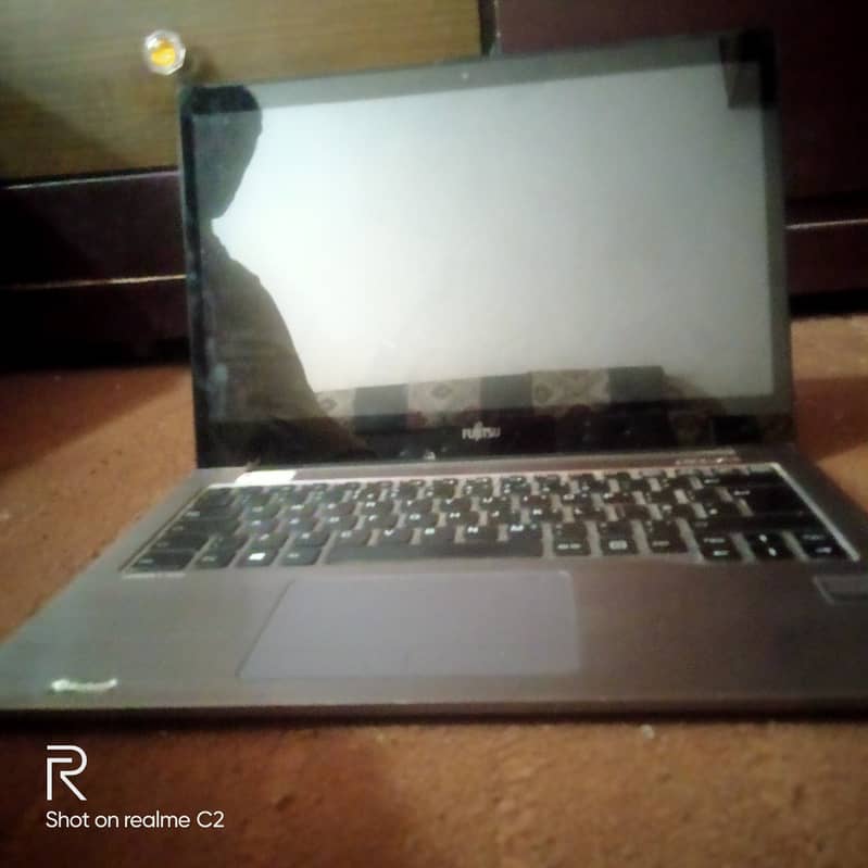FUjiTSU 3