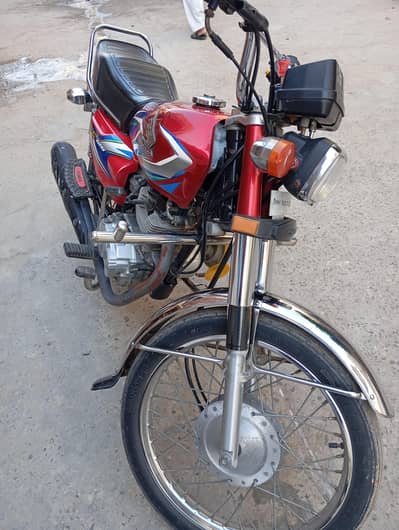 Honda 125 22 model