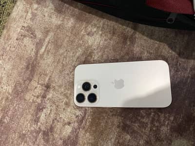Apple iPhone 16 Pro