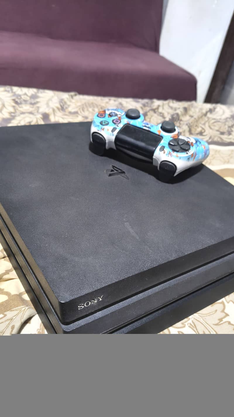 PS4 PRO (1TB) 0