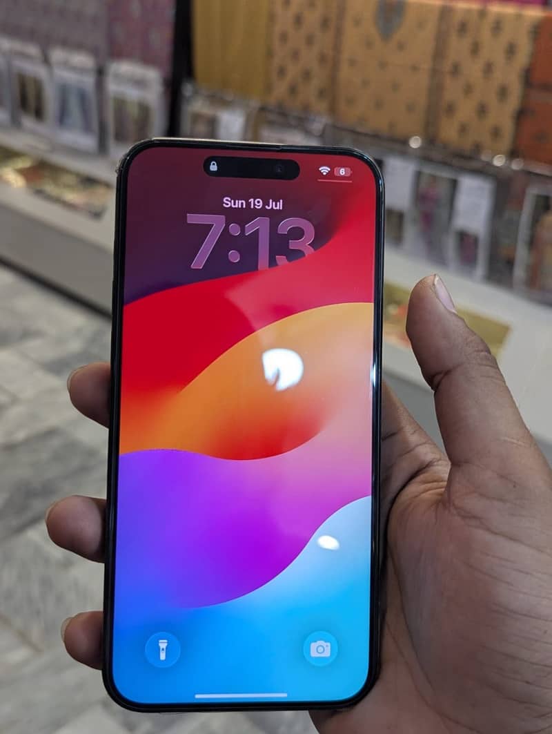 Iphone 15 pro max 0