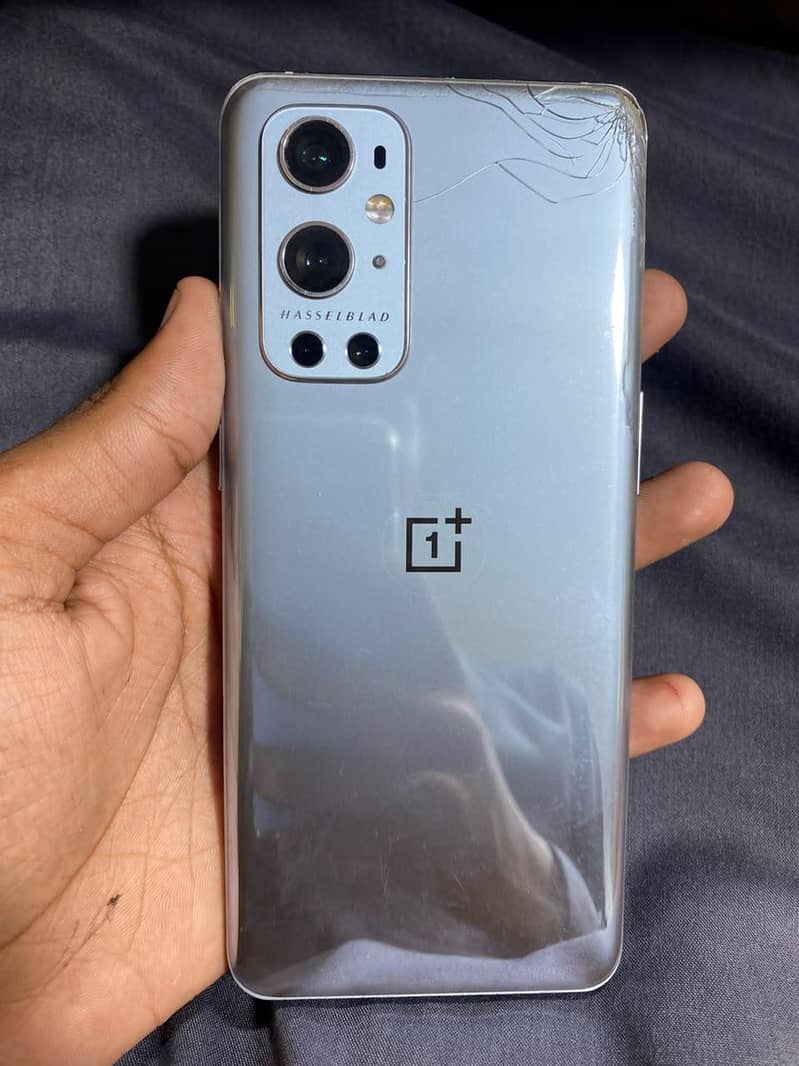 One Plus 9 Pro 0