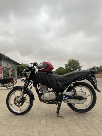 Suzuki GS 150