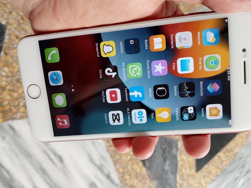 Apple iPhone 7 Plus 3