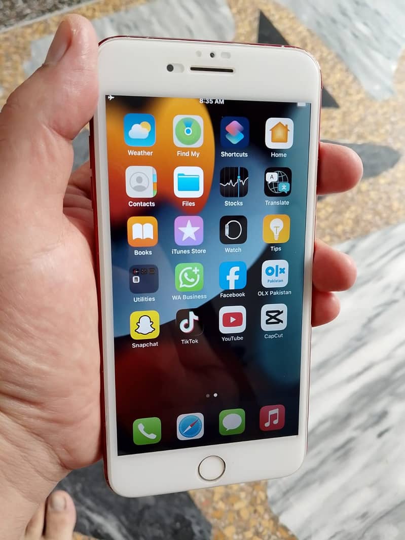 Apple iPhone 7 Plus 5