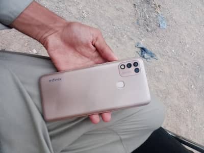 Infinix hot 11 play 6000 mAh battery 4 64